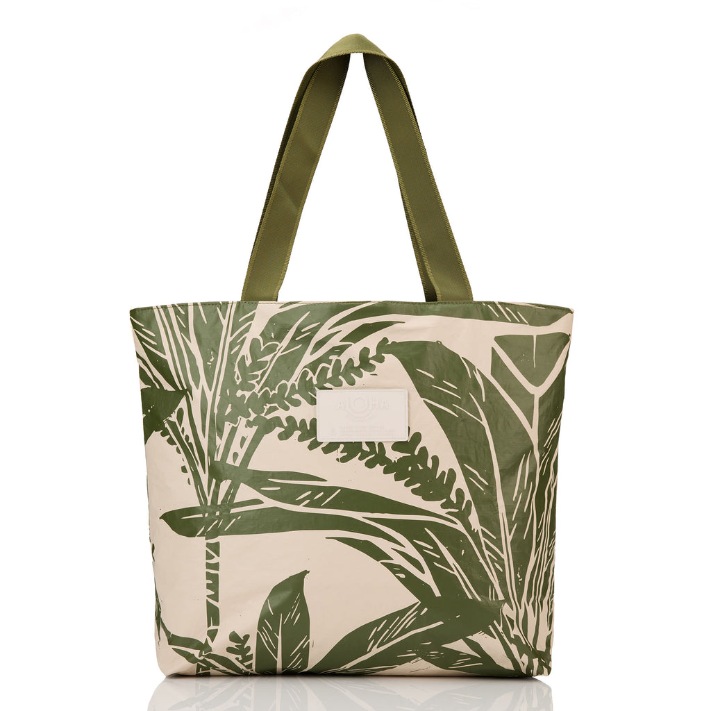 Day Tripper | Ti Leaf