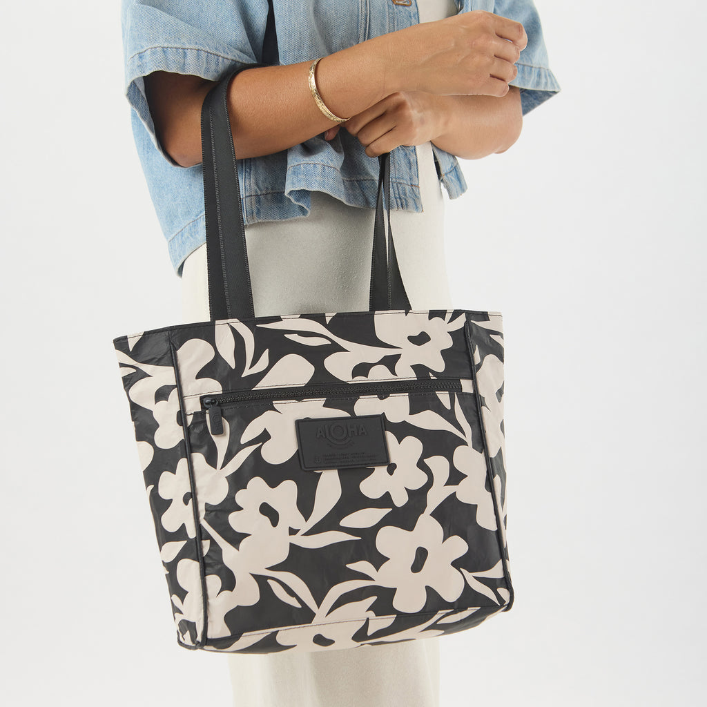 Go-To Tote | Fall Flowers