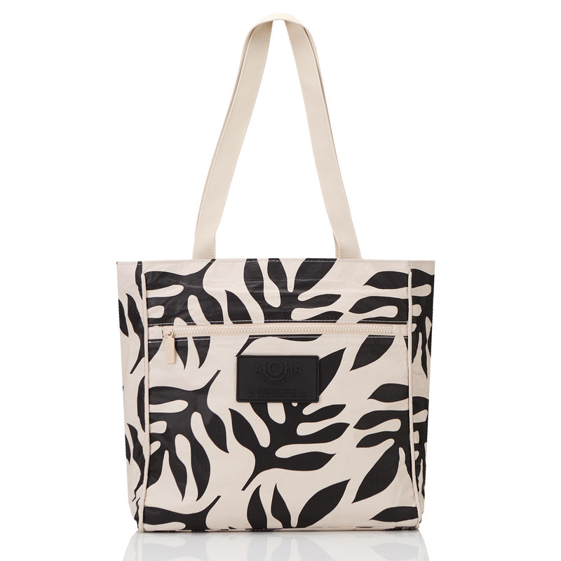 Go-To Tote | Ola