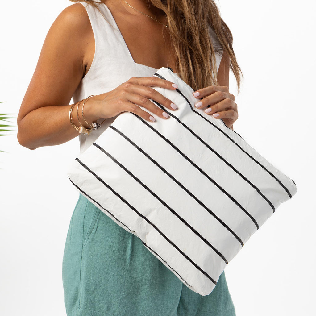 MAX Pouch | Pinstripe