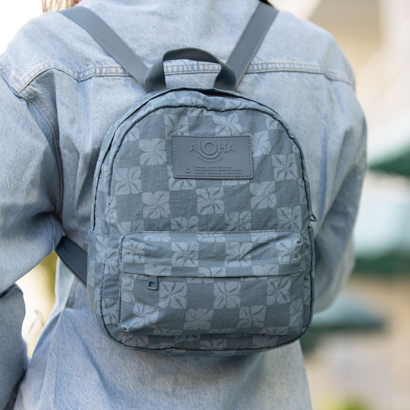 Keep It Light Mini Backpack | Pua Check