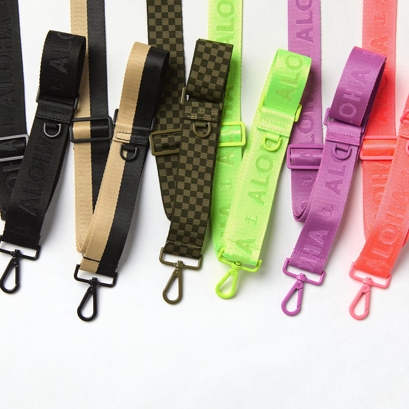 The Strap | Le Voyageur