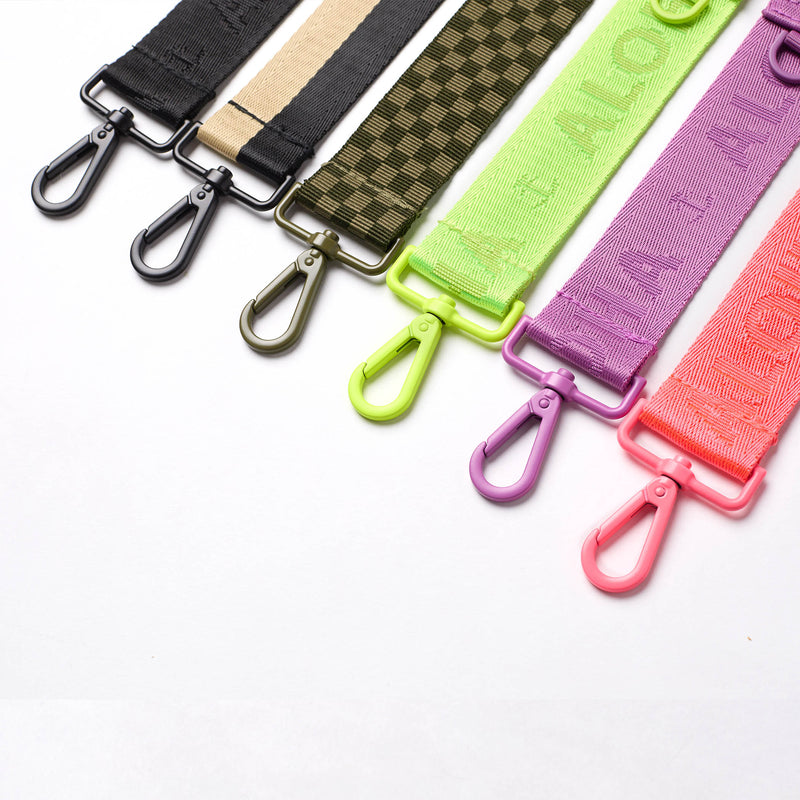 The Strap | Le Voyageur