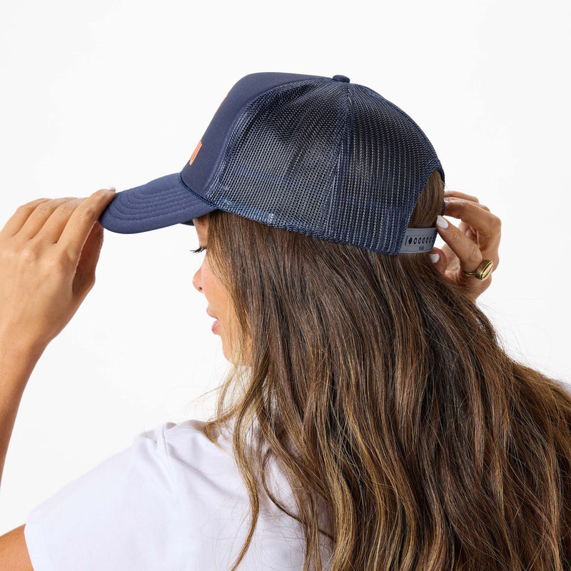 Trucker | A Hui Hou