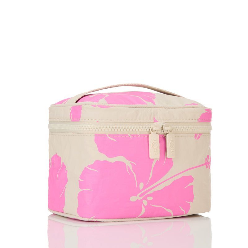 Cabin Crew Kit | Salina