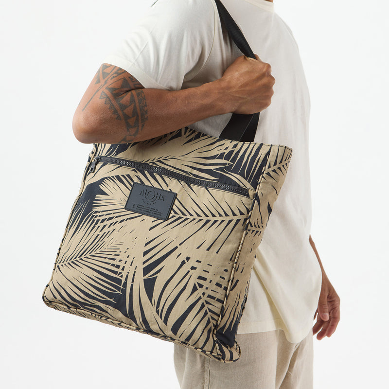 Keep it Light Daily Tote | Areca