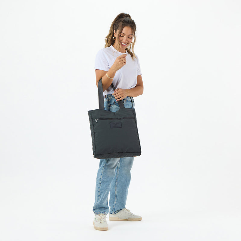 Keep It Light Daily Tote | Monochrome