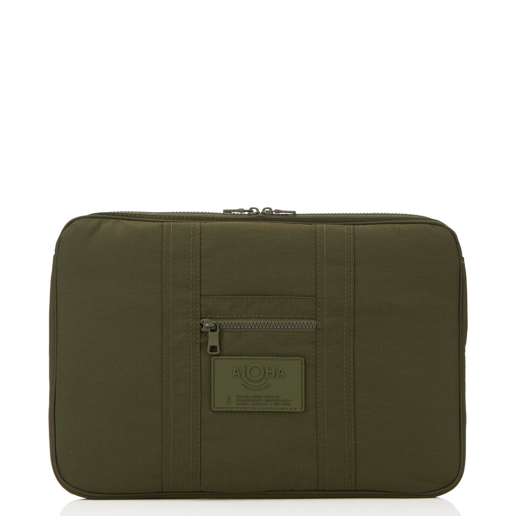 Keep It Light Laptop Case | Monochrome
