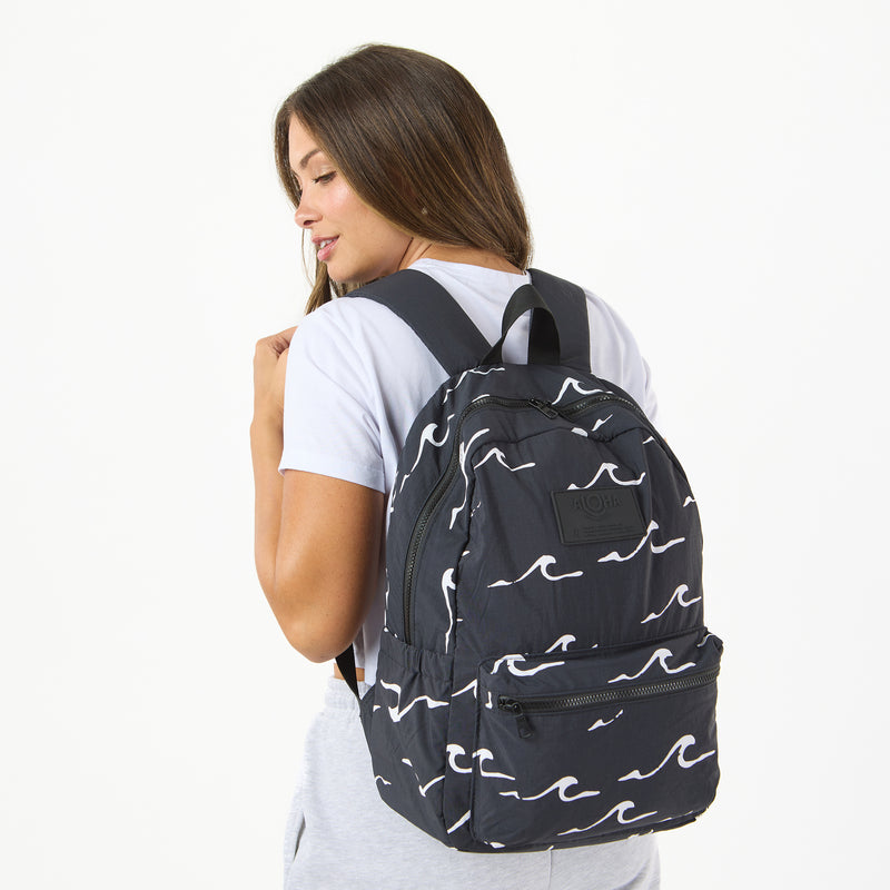 Keep It Light Backpack | Seaside