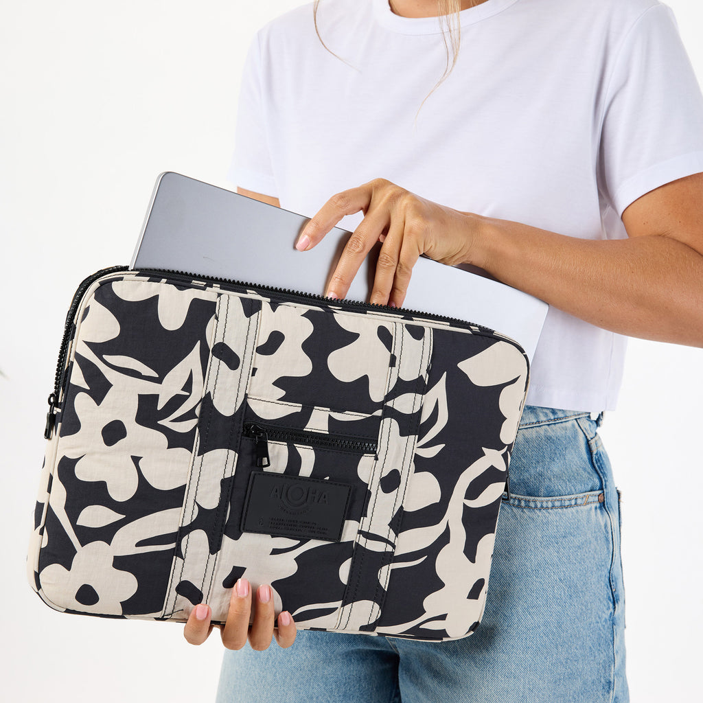 Keep It Light Laptop Case | Fall Flowers