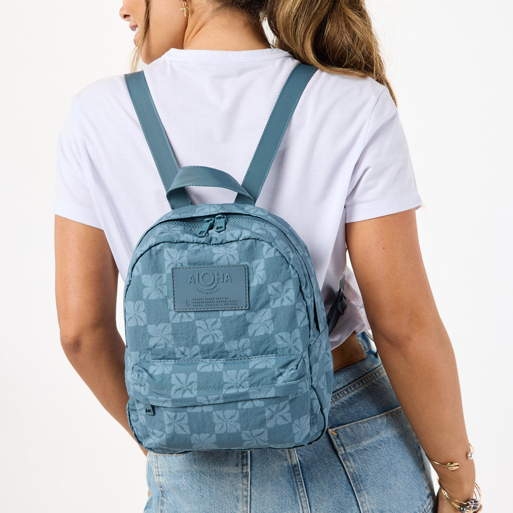 Keep It Light Mini Backpack | Pua Check