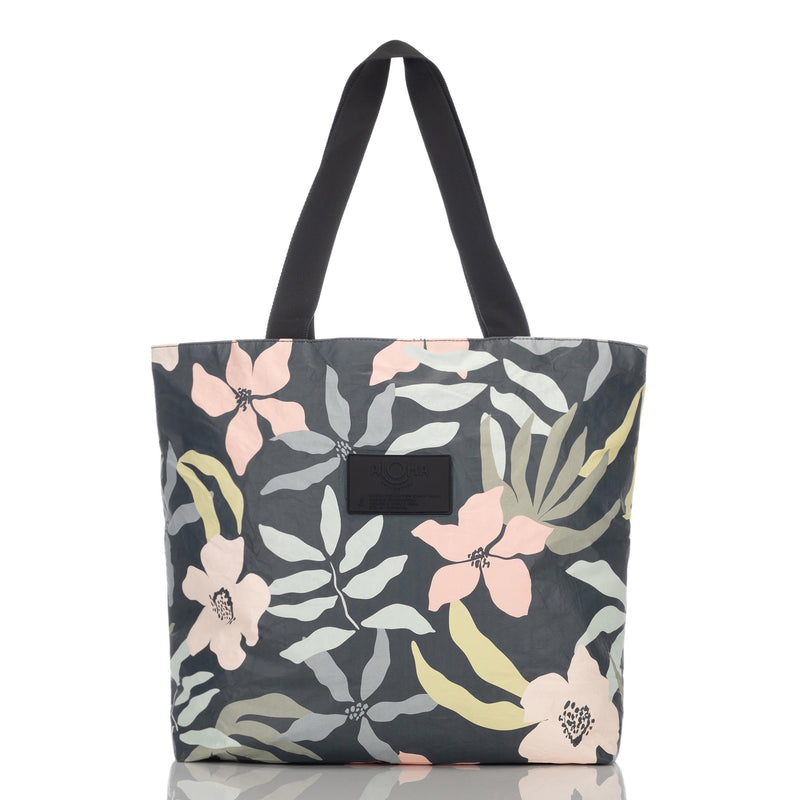 Day Tripper | Flora