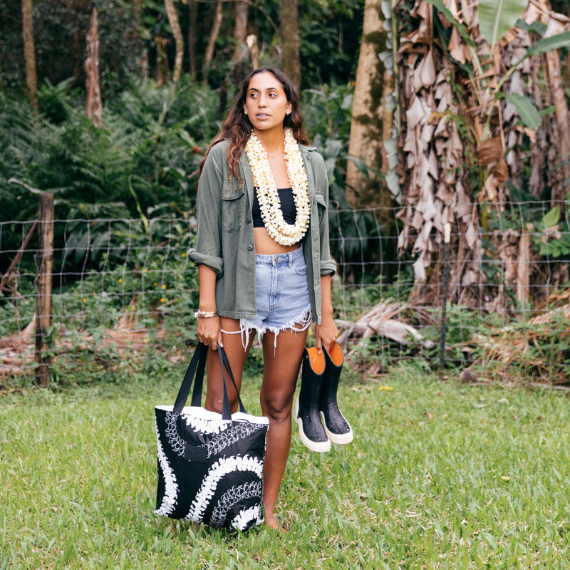 Day Tripper | Puakenikeni