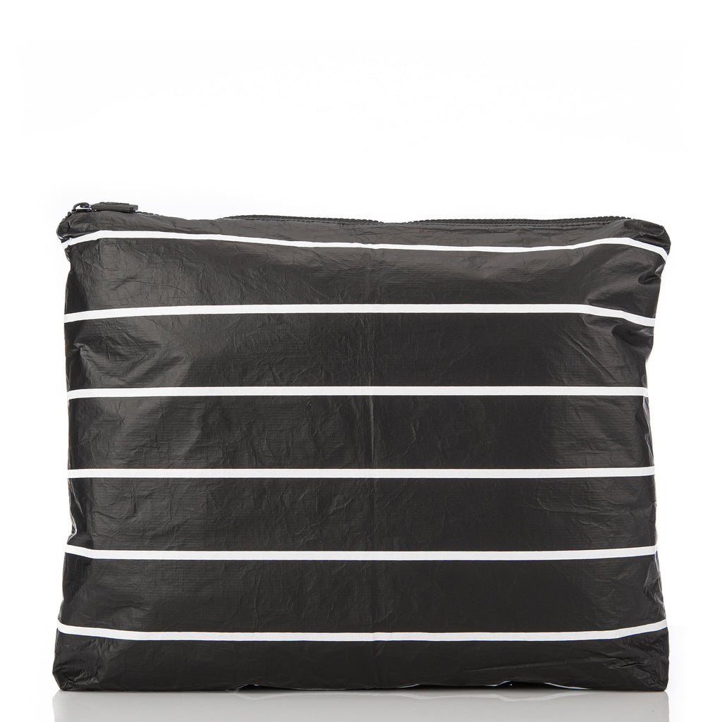 Max Pouch | Pinstripe